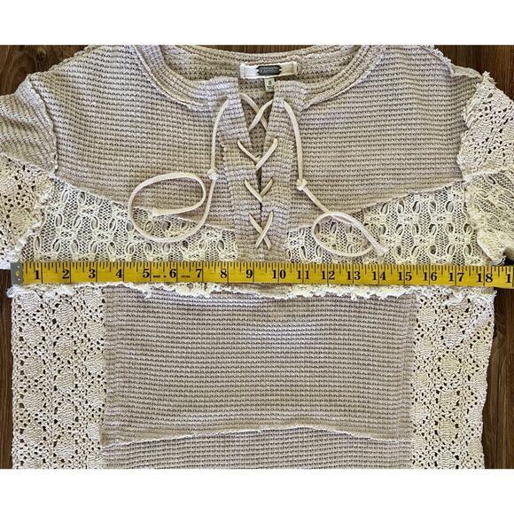 Gimmicks By BKE‎ Women's Ivory Lace Long Sleeve Blouse Size Small NEW - Picture 4 of 12